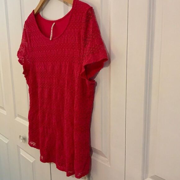 Leo & Nicole Pink Crochet Lace Overlay Short Sleeve Top XL - Picture 4 of 10